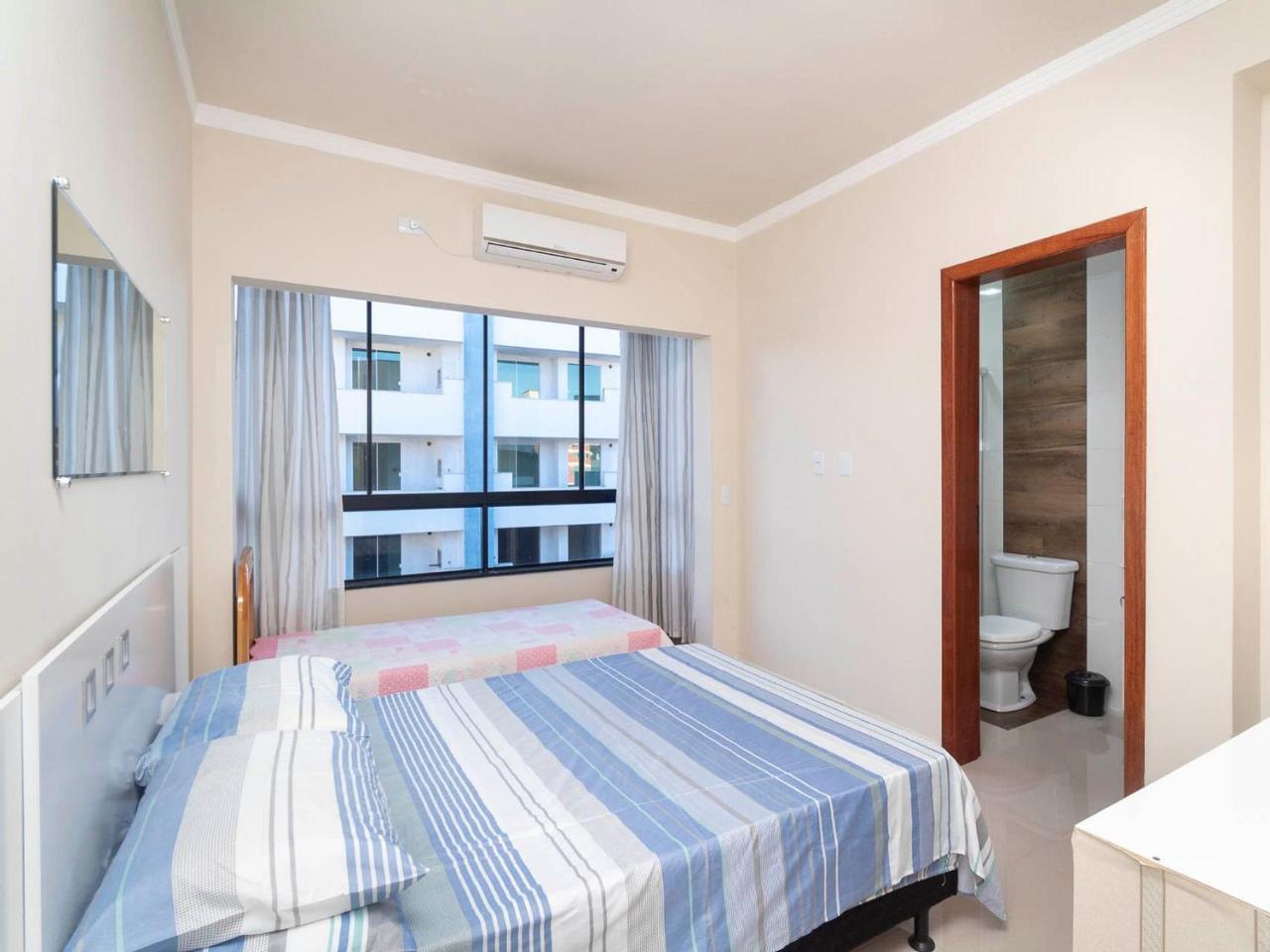 Apartamento Economico Para 4 Pessoas Em Бомбиньяс Экстерьер фото